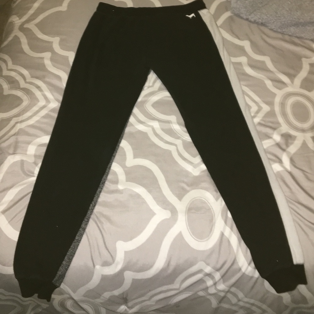 Pants - Picture 2 of 4